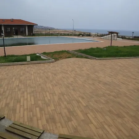 Mavi Koey Resort Hotel Sile شقة Domalı
